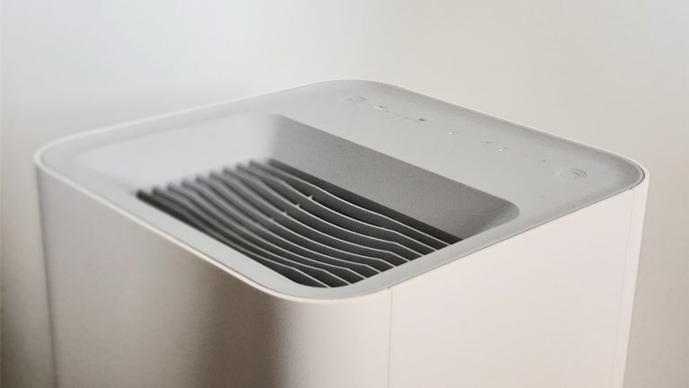 Do sprzedaży trafi przenośny oczyszczacz powietrza zabijający koronawirusa. Zastosowana w nim technologia może też pomóc w sterylizacji wody [DEPESZA]